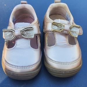 Stride Rite Rose Gold Baby Girl Shoes size 4